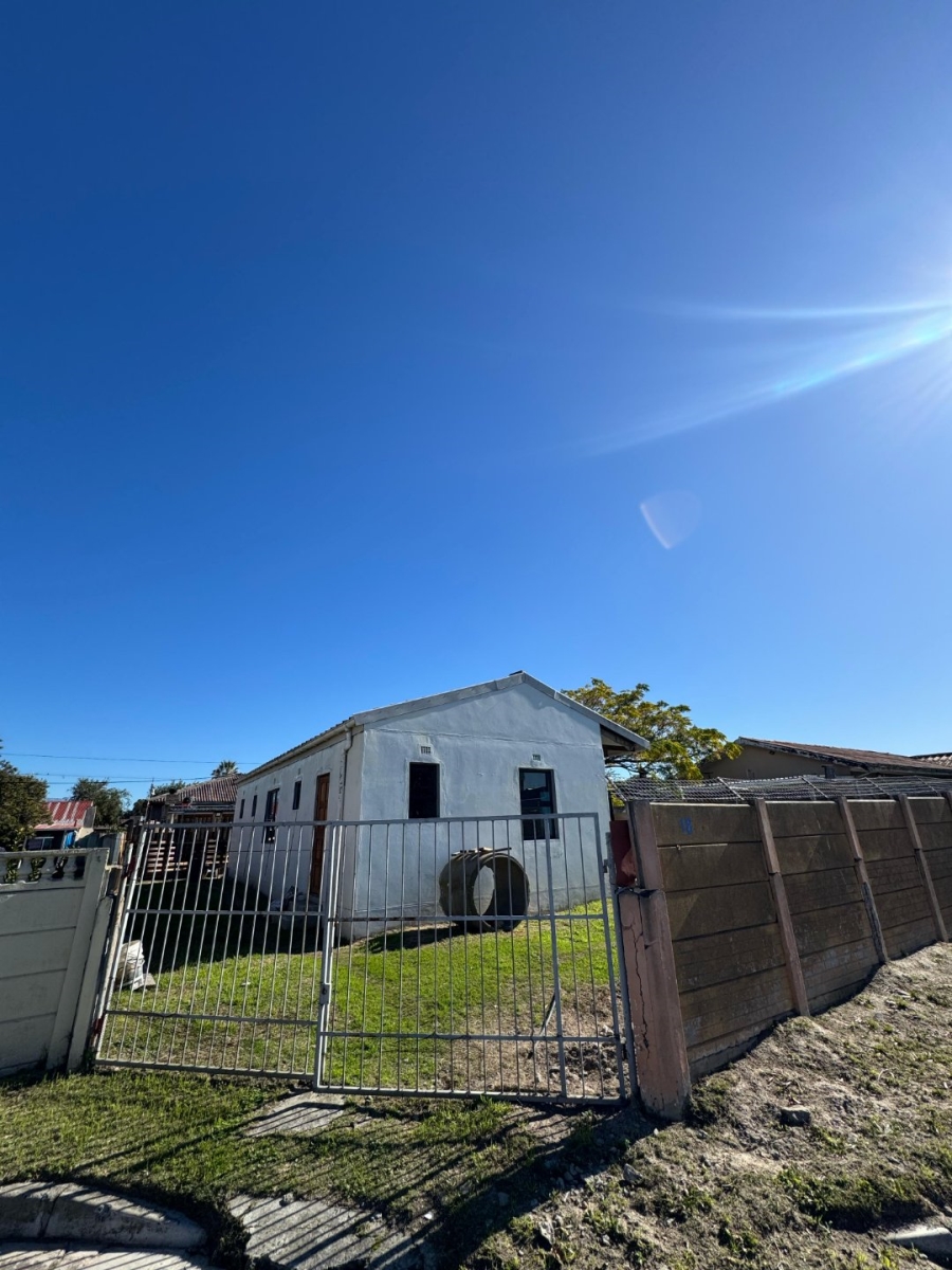 3 Bedroom Property for Sale in Klipkop Western Cape